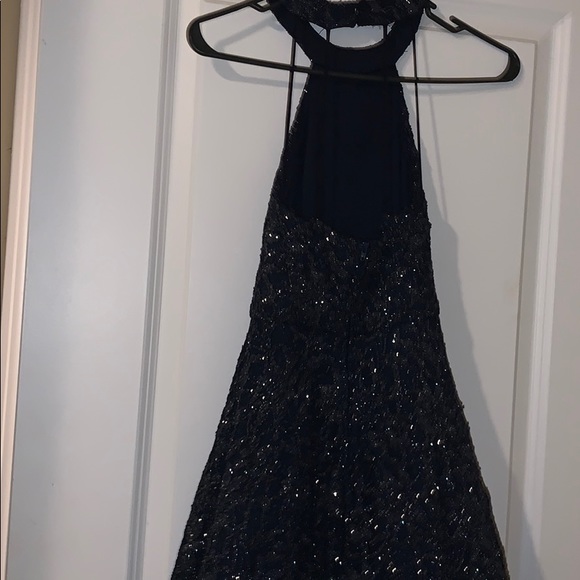 Only worn once navy cocktail dress - Picture 3 of 3